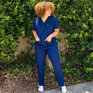 Care + Wear Women's 9-Pocket Straight Leg Scrub Pants - Navy Blue